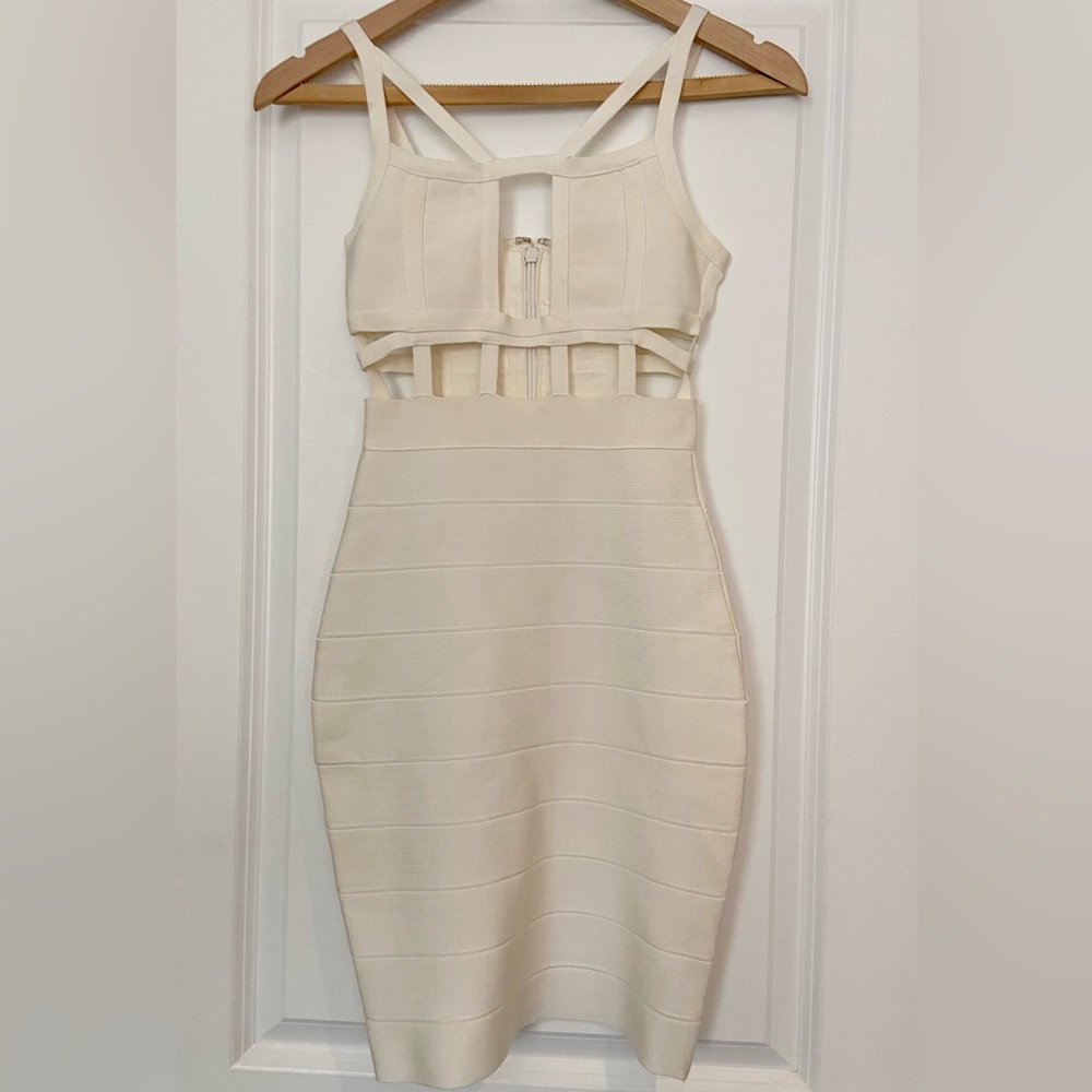 Cut Out Bodycon Bandage Dress (Size Small) - Picture 2 of 4